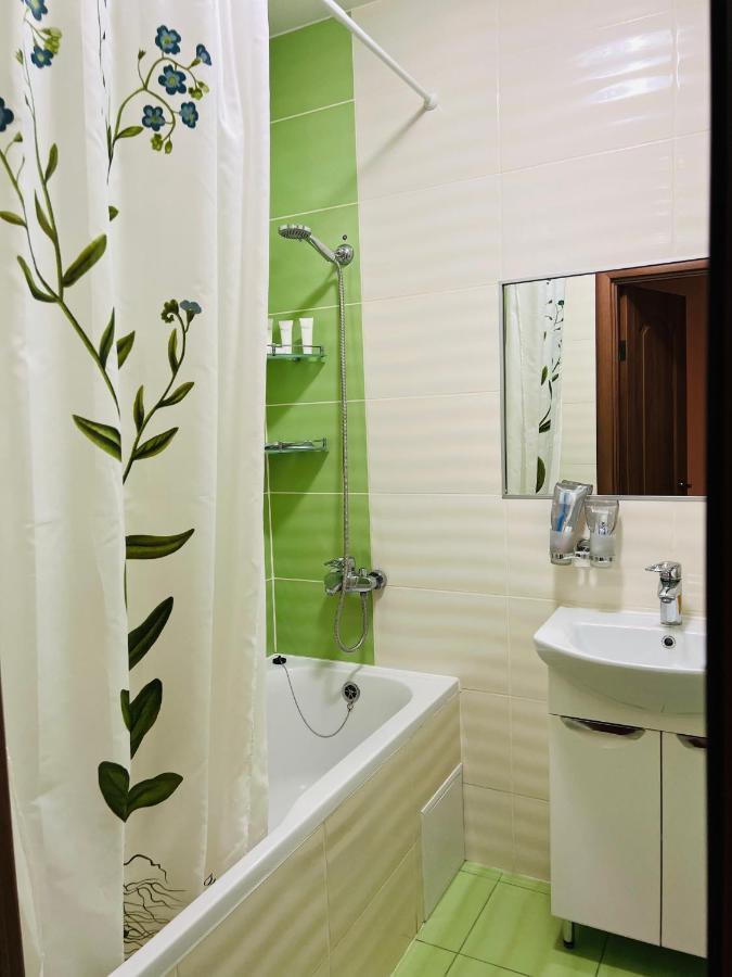 Apartaments Sichovyh Strilciv 68A Ivano-Frankivsk Eksteriør billede